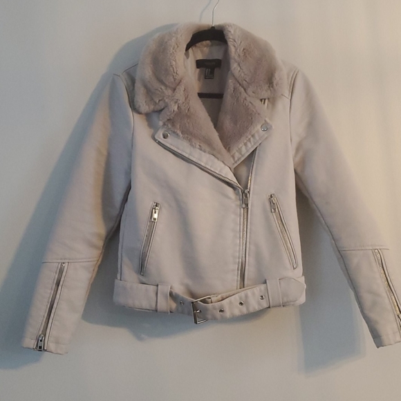 Forever 21 Jackets & Blazers - Forever 21 Gray Faux Leather w/Fur Moto Jacket